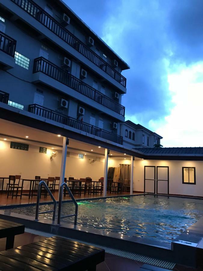 Jasmine Vangvieng Hotel Ванг-Виенг Экстерьер фото